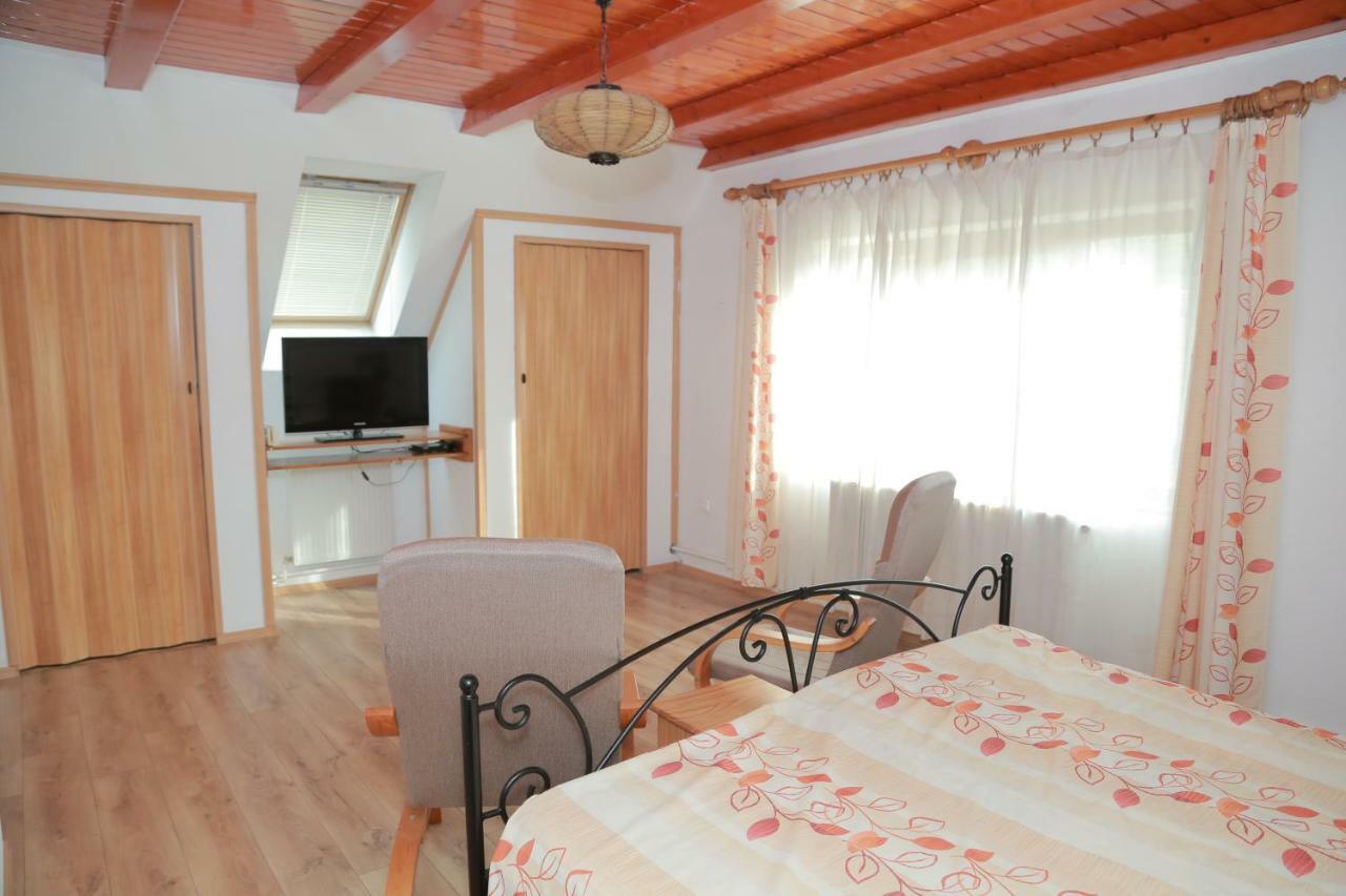 Apartamento Raza Soarelui Sovata Exterior foto