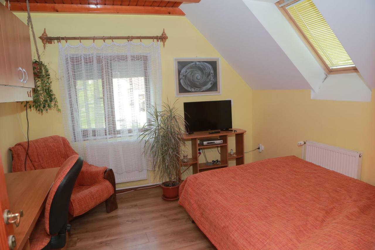 Apartamento Raza Soarelui Sovata Exterior foto